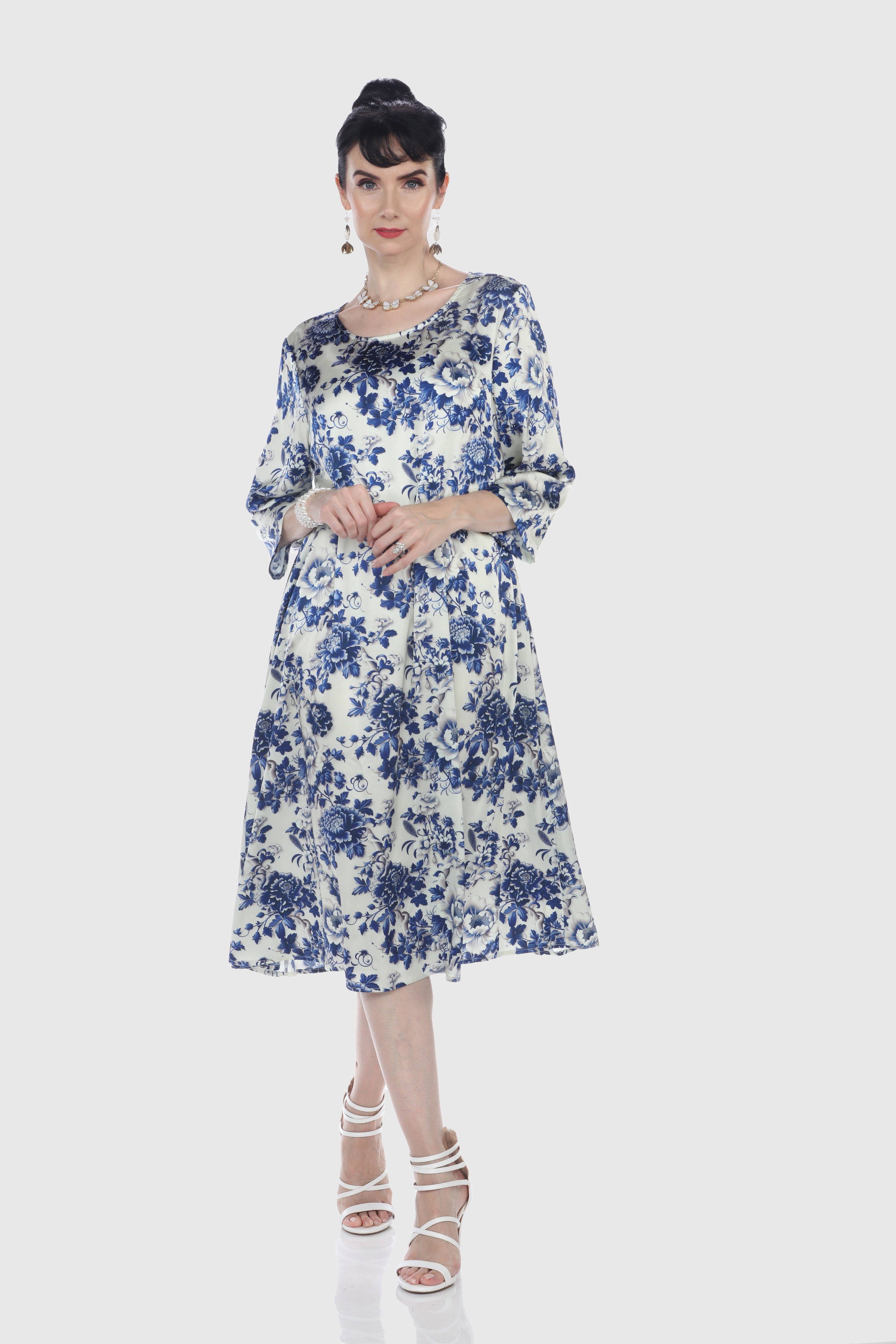 Porcelain Floral 3 Quarter Sleeve Dress
